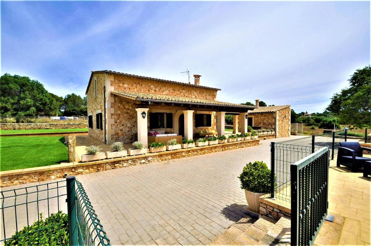 Cas Borrassos- Finca Con Piscina Privada Y Vistas Despejadas Palma di Maiorca Esterno foto